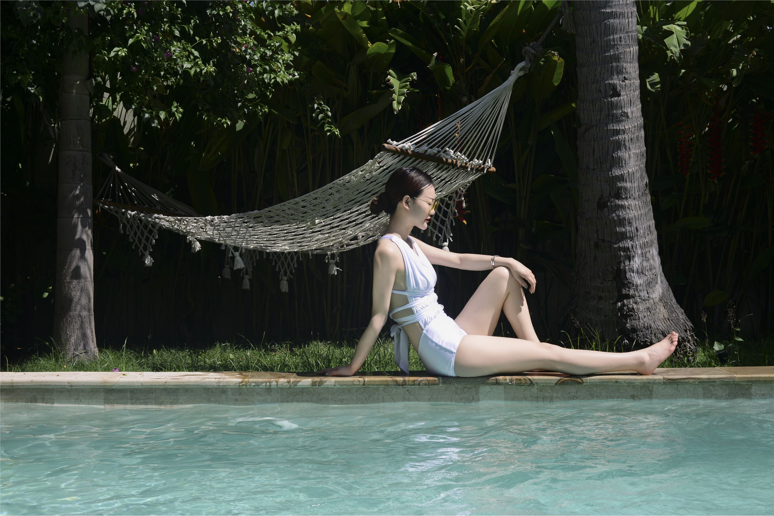 YITUYU艺图语 2025.02.04 Coastal  Beach 钟钟